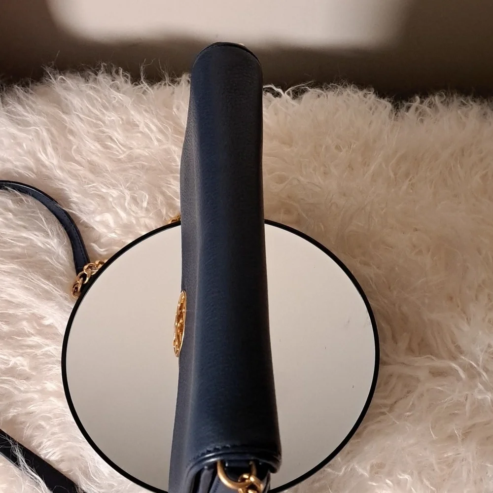 Tory Burch Chelsea Leather Shoulder Bag EUC